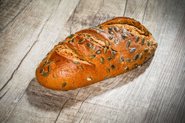 Kürbiskernbrot ganz